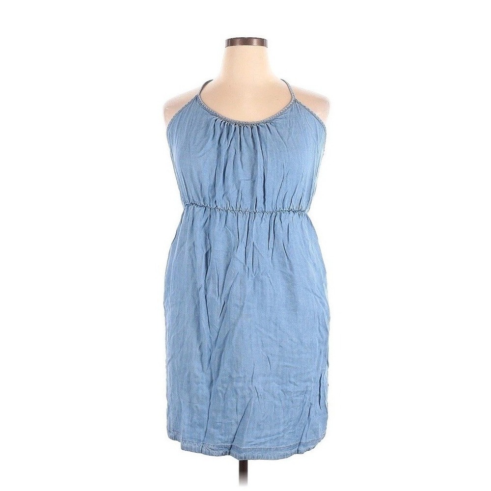 Maurices Light Blue Chambray Halter Dress Medium Beaded T-Back Pockets Lyocell